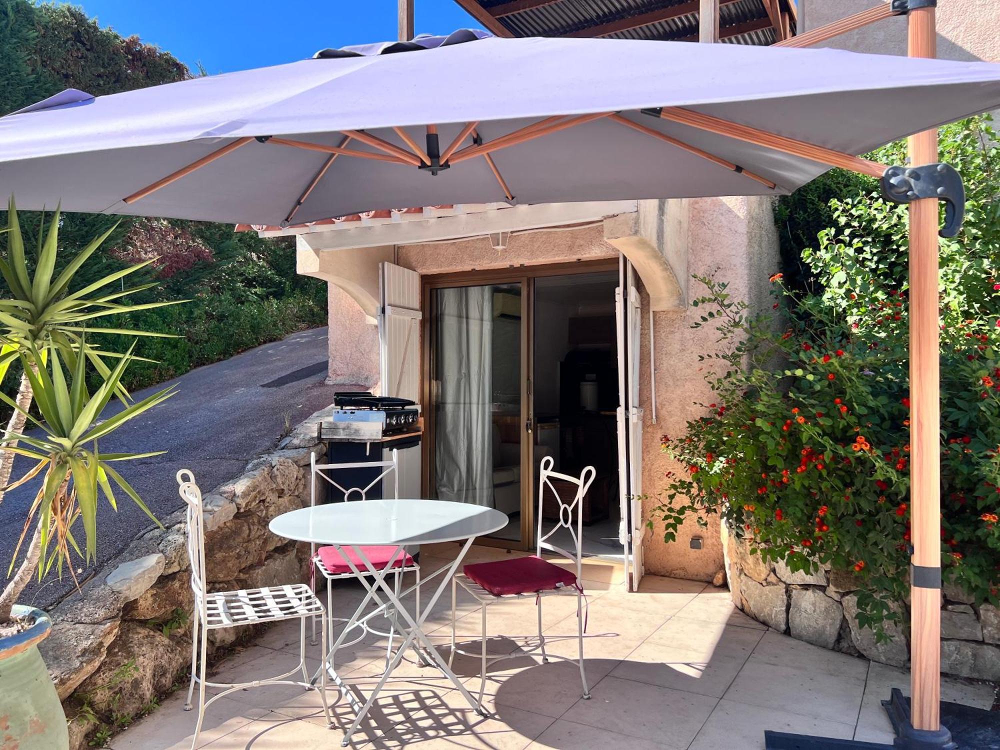 L'Oasis-Les Issambres Bed & Breakfast Exterior photo